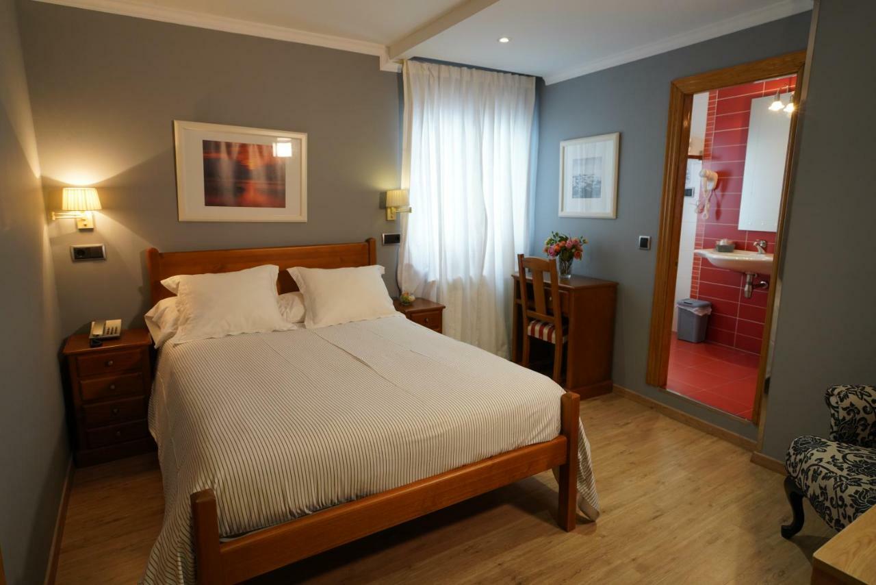 Hotel Arco Navia Extérieur photo