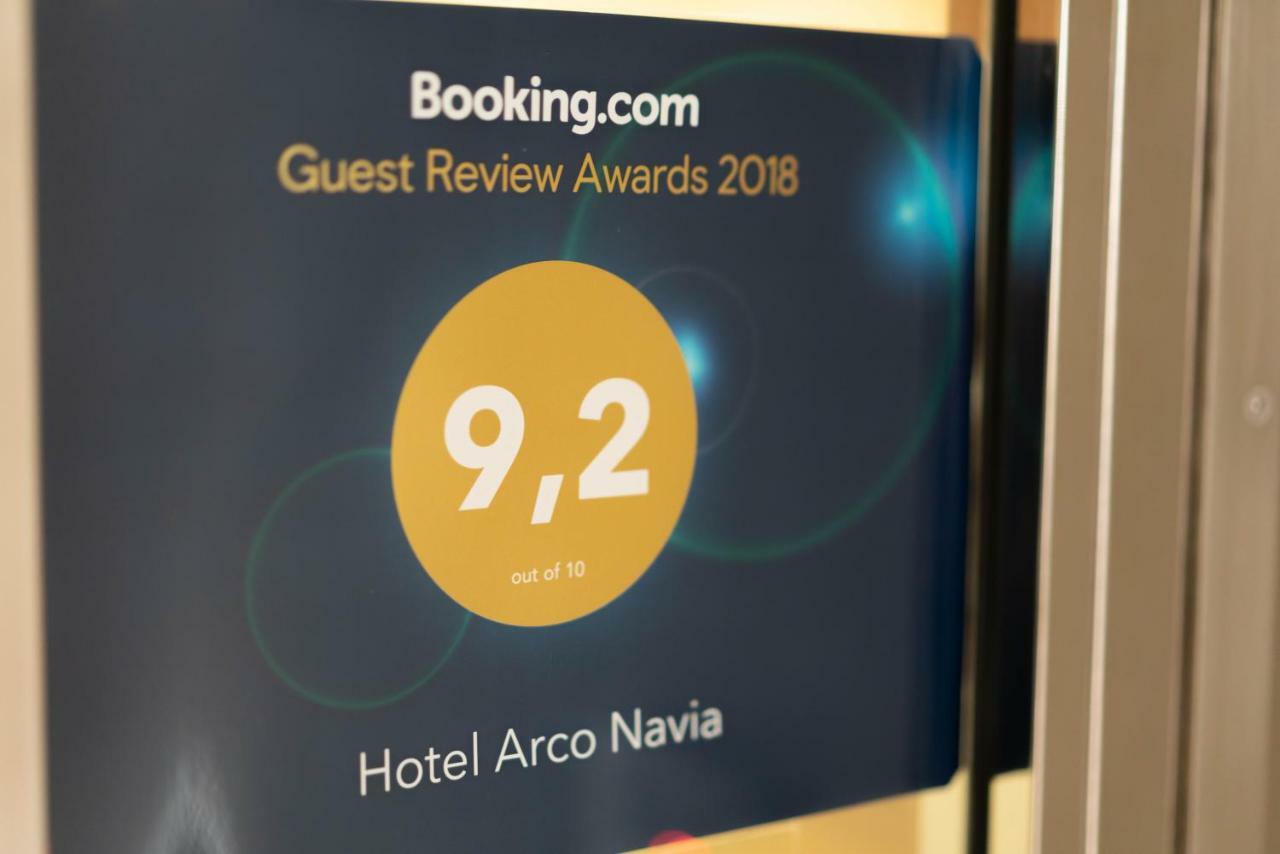 Hotel Arco Navia Extérieur photo