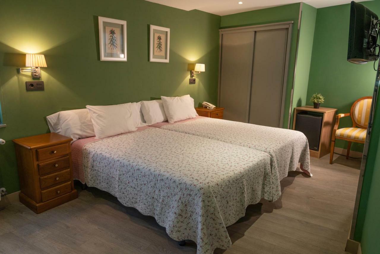 Hotel Arco Navia Extérieur photo