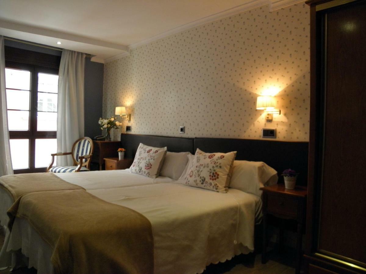 Hotel Arco Navia Extérieur photo